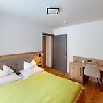 Smarthotel Inalpe اوبرتاورن